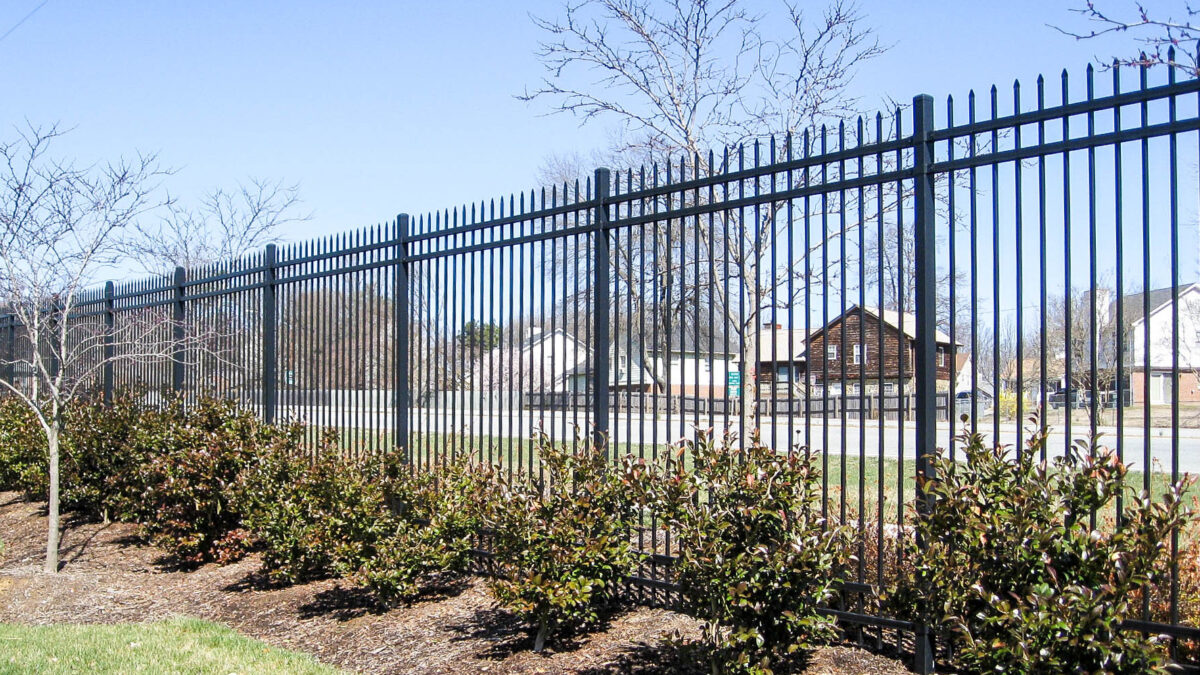 Best Commercial Fence Company Worthington OH