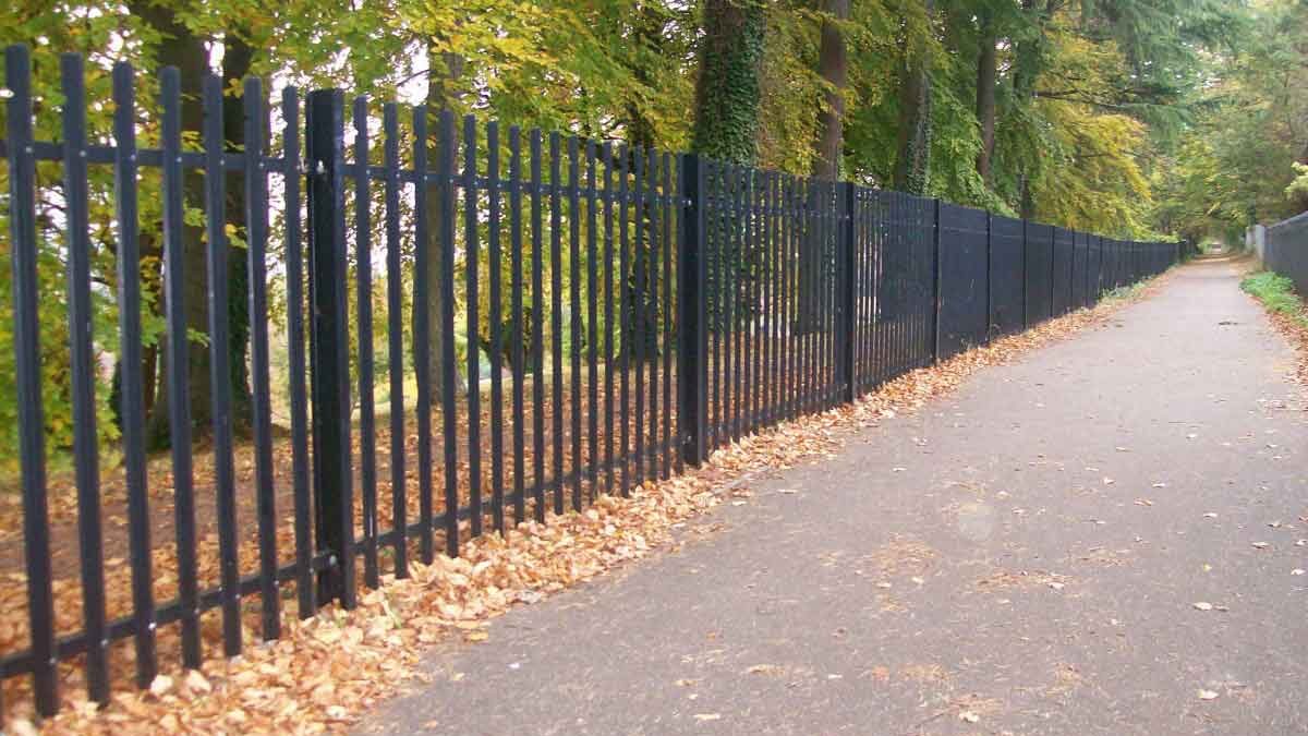 Commercial Fencing Worthington OH