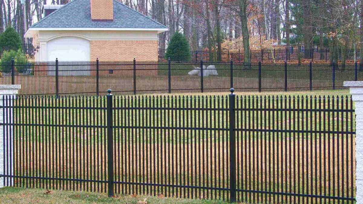 Aluminum Fence Contractors Delaware OH