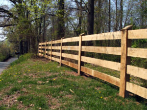 commercial wood fencing Columbus oh